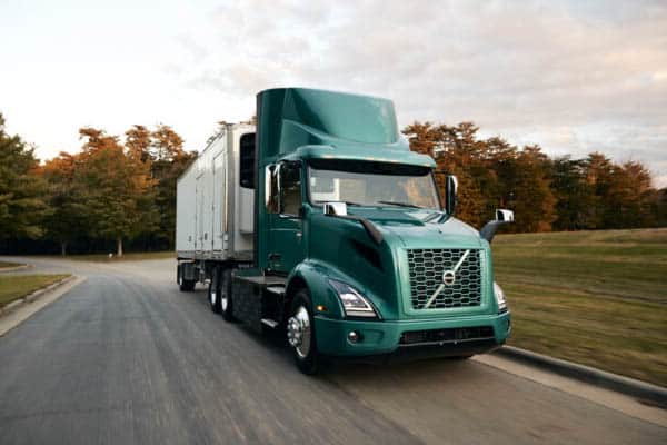 Volvo Trucks Introduces the Volvo VNR Electric Model in the U.S., Canada 1 volvo reefer