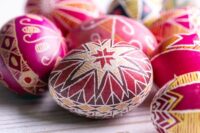 pysanky-ukrainian-easter-eggs-1 (1)