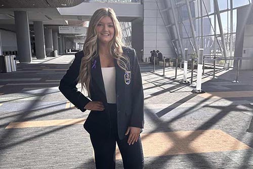 Tolbert Receives DECA Leadership Award