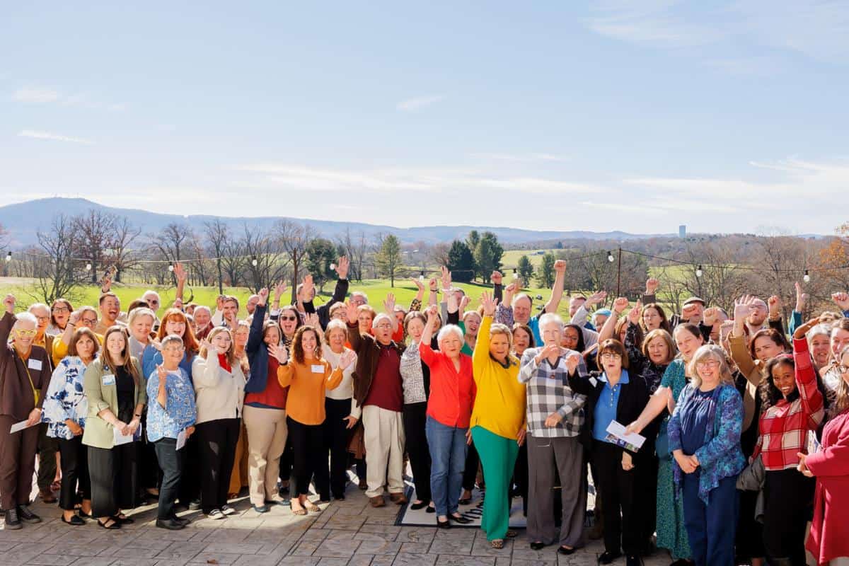 6 6 community foundation grants