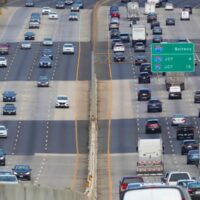 VDOT lifts lane closures to help keep traffic light for holiday travel