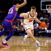 No. 21 Cavaliers Head Into Holidays on High Note