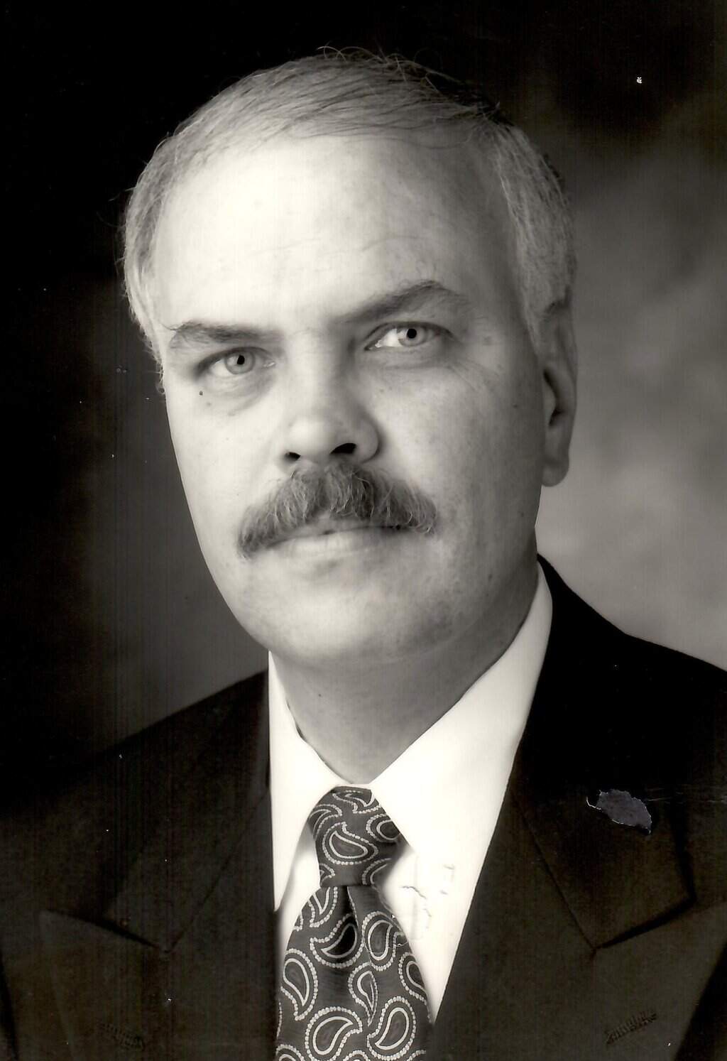 Henderson Robert obit photo