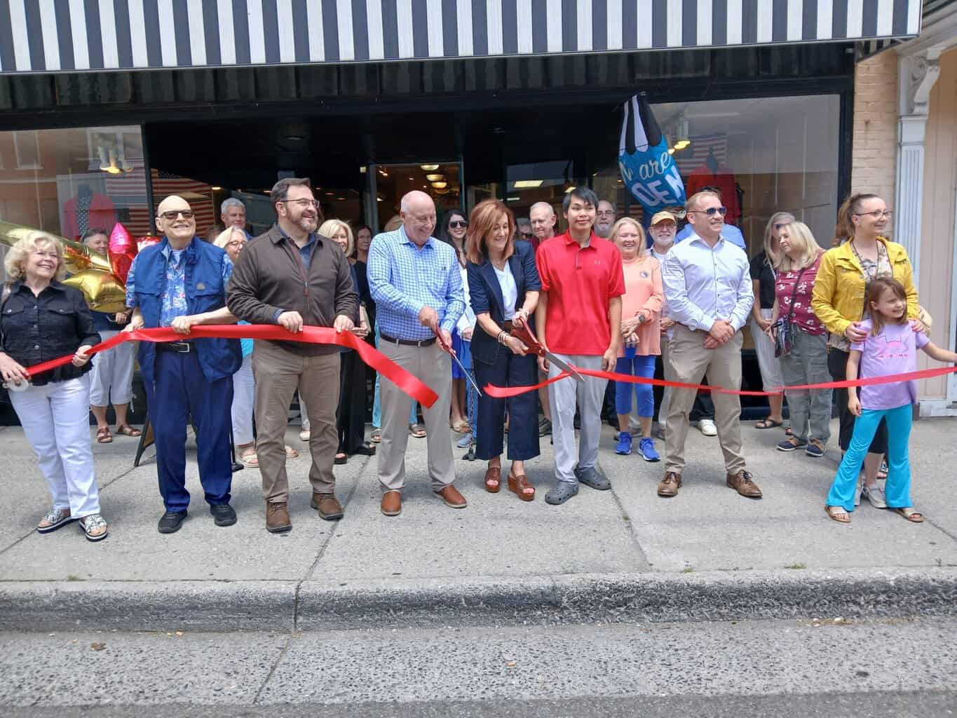 Garrett's and Meg's Clothier Celebrate 40th Business Anniversary 3 6 5 garretts and megs ribbon scaled