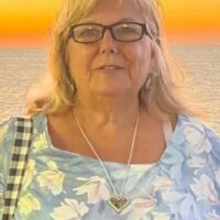 Hughes,Saundra