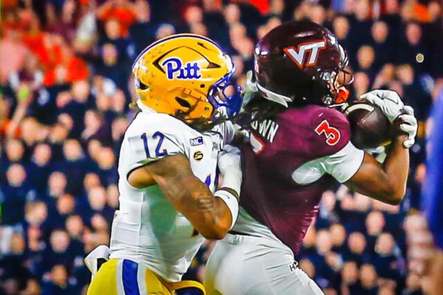 VT03 5BF25645 vs Pitt 20261002