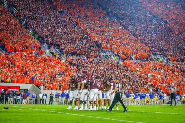 VT04 5BF25647 vs Pitt 20261002